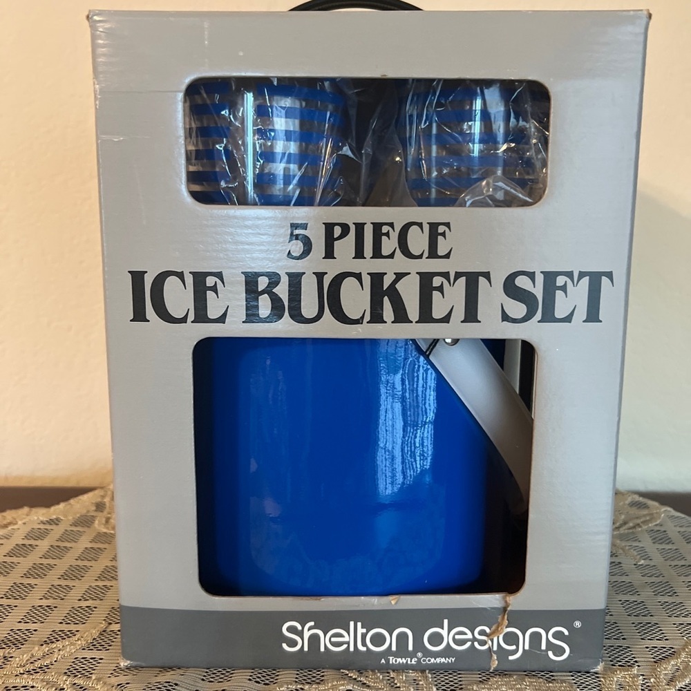 Vintage 1984 Ice Bucket Set with 4 Cups Shelton-ware